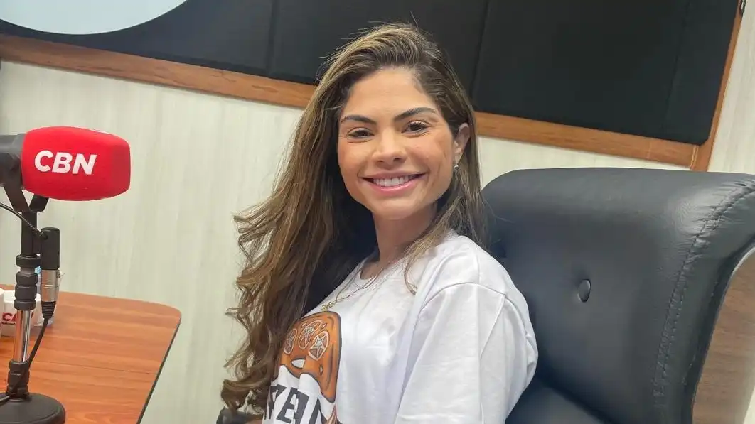 Imagem de Marcelle não nega relacionamento com deputado governista, mas descarta apoiar Jerônimo: 'Estou com ACM Neto até debaixo d'água'