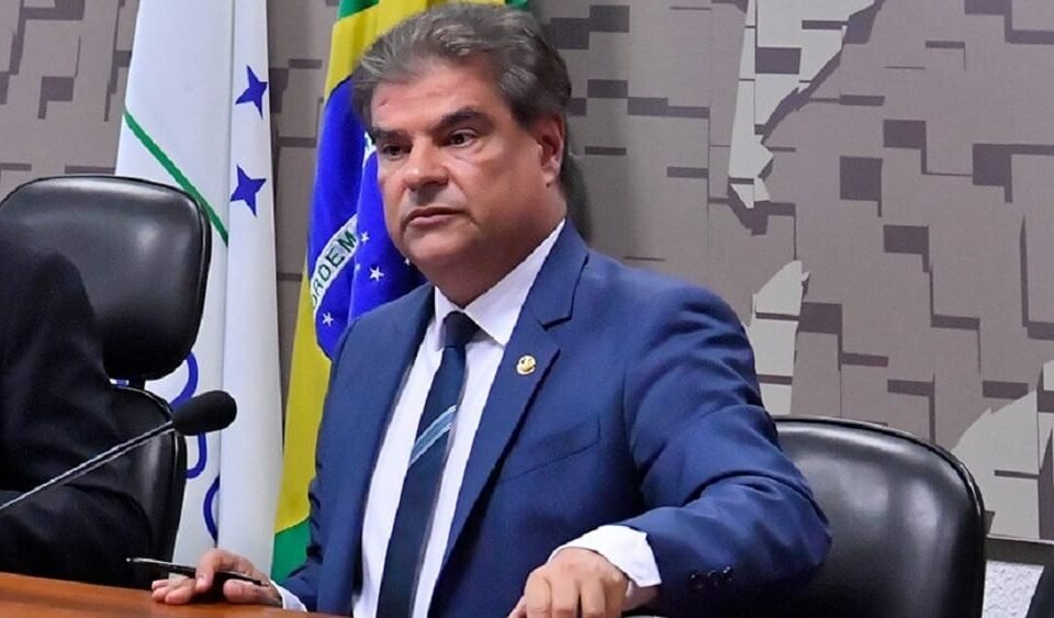 Imagem de Senadores iniciam missão nos EUA para negociar o tarifaço