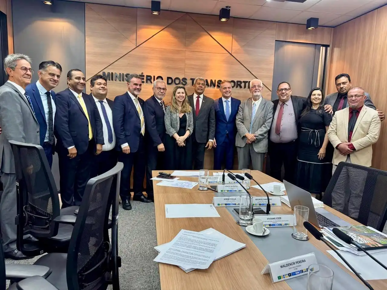 Imagem de Ivan Cordeiro reafirma compromisso com viadutos e destaca articulação política por melhorias viárias em Vitória da Conquista