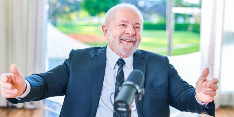 Imagem de Lula se torna o 1º presidente a diminuir representatividade feminina no STF