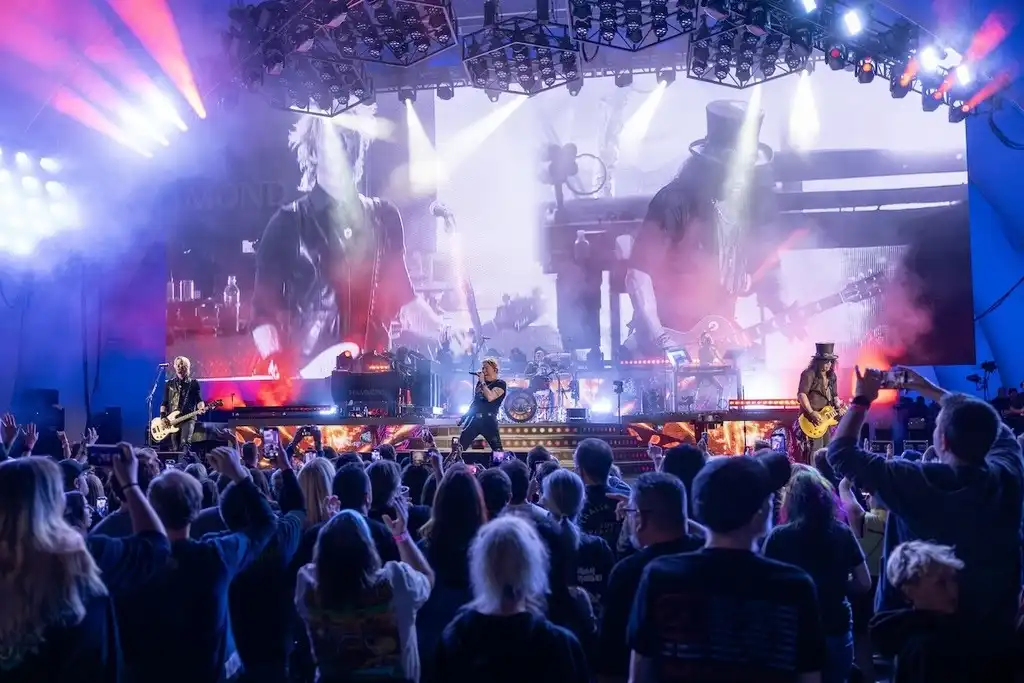 Imagem de Arena Fonte Nova confirma Guns N’ Roses em abril e negocia mais atrações nacionais e internacionais para 2026