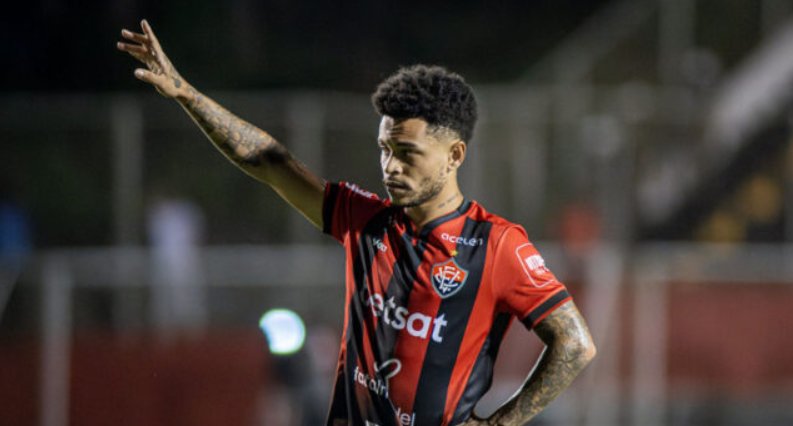 Imagem de Vitória perde para o Flamengo e chega a quatro derrotas seguidas