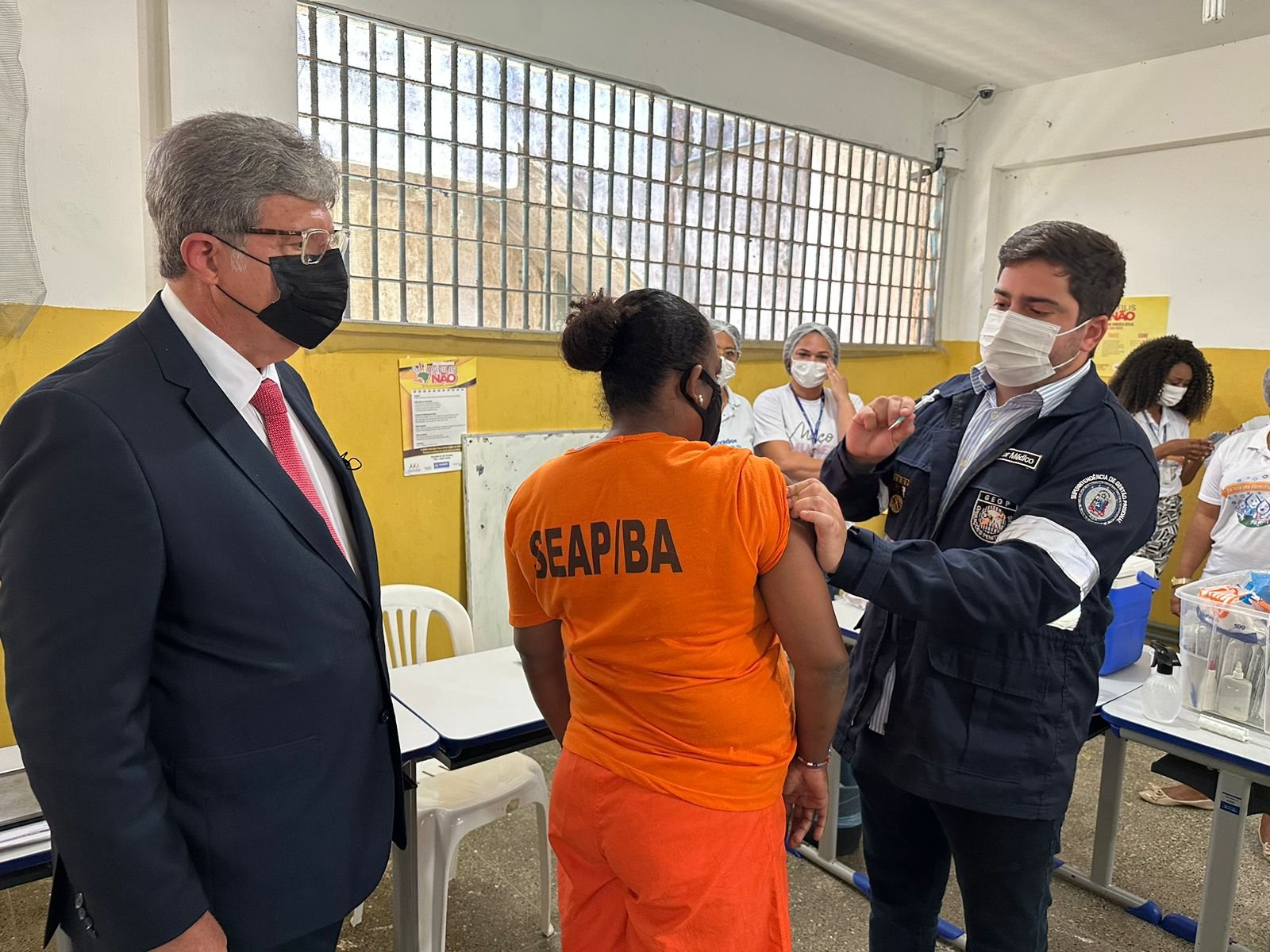 Imagem de Diretor da Central Médica da SEAP, Tiago Fialho enfatiza trabalho na Secretaria e ressalta luta social na saúde e segurança pública do governador para os mais vulneráveis