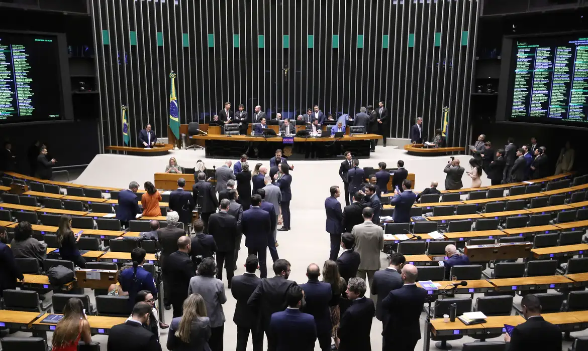 Imagem de Câmara aprova PL Antifacção que endurece penas para crime organizado e envia texto para sanção presidencial