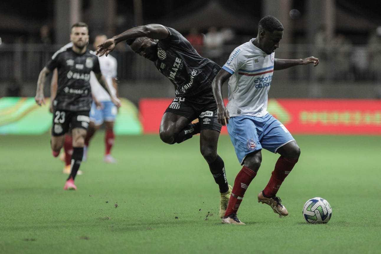 Imagem de Bahia sofre empate no fim, mas elimina Santos nos pênaltis
