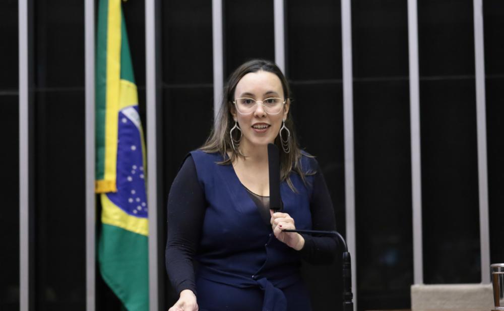 Imagem de EUA cancelam visto da presidente do PSOL