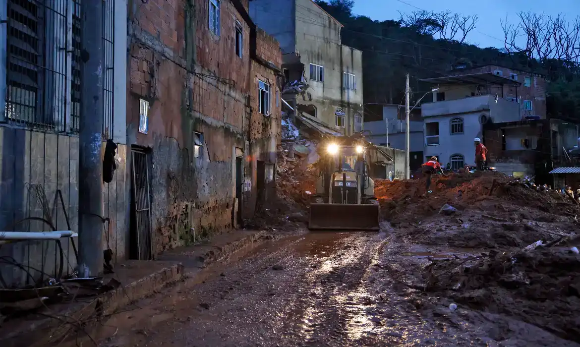 Imagem de Cidades castigadas pela chuva recebem R$ 1,43 milhão para mantimentos e abrigos