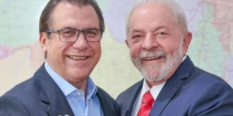 Imagem de Ministro do Trabalho a defender o fim do saque-aniversário do FGTS: ‘tem que acabar’