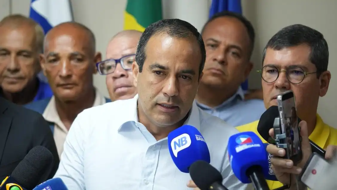 Imagem de Bruno minimiza efeito de Flávio Bolsonaro e diz que eleição na Bahia será 'a escolha do povo, não de presidente'