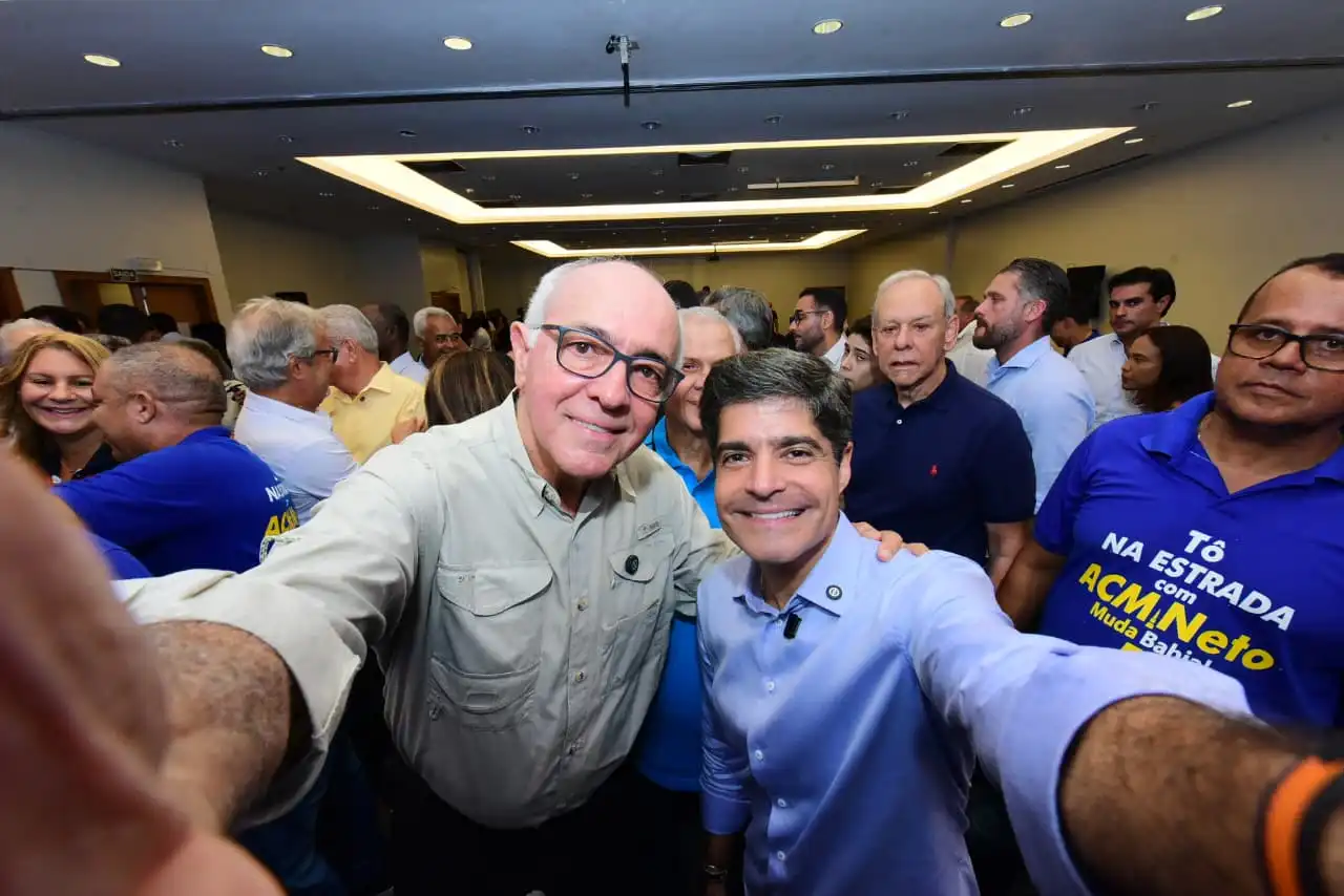 Imagem de Saiba o porquê de Aleluia desistir de pré-candidatura e declarar apoio a ACM Neto ao governo