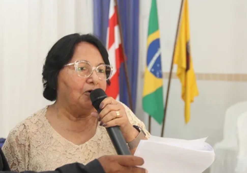 Imagem de Nordestina: Prefeita sofre derrota política e vê Câmara derrubar seus vetos