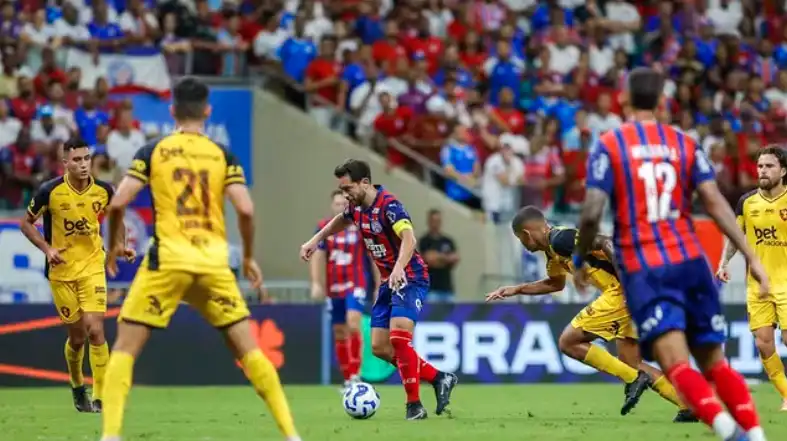 Imagem de Bahia vence o já rebaixado Sport e segue vivo na luta pelo G-5 do Brasileirão