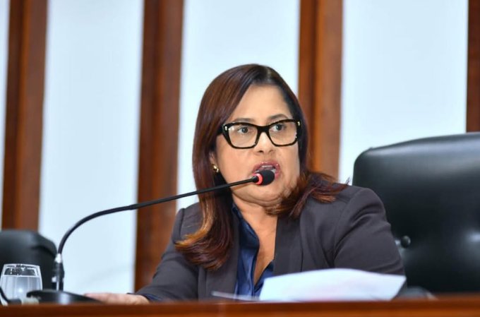 Imagem de Kátia Oliveira repudia triplo homicídio de mulheres em Ilhéus e defende investigação rigorosa para identificar e punir criminosos