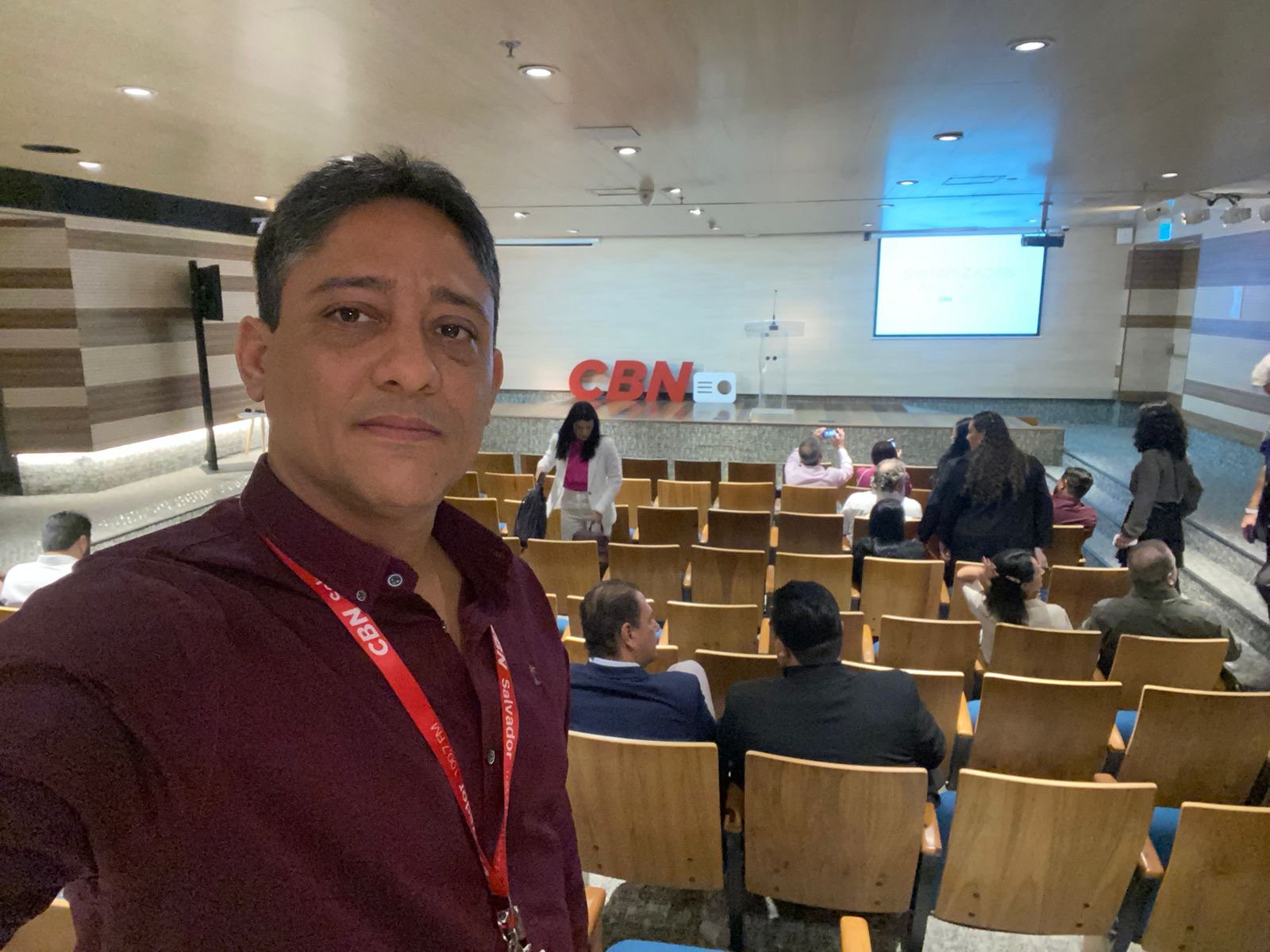 Imagem de Vereadores escolhem os cinco jornalistas que irão receber o Prêmio Jânio Lopo de Jornalismo 2023