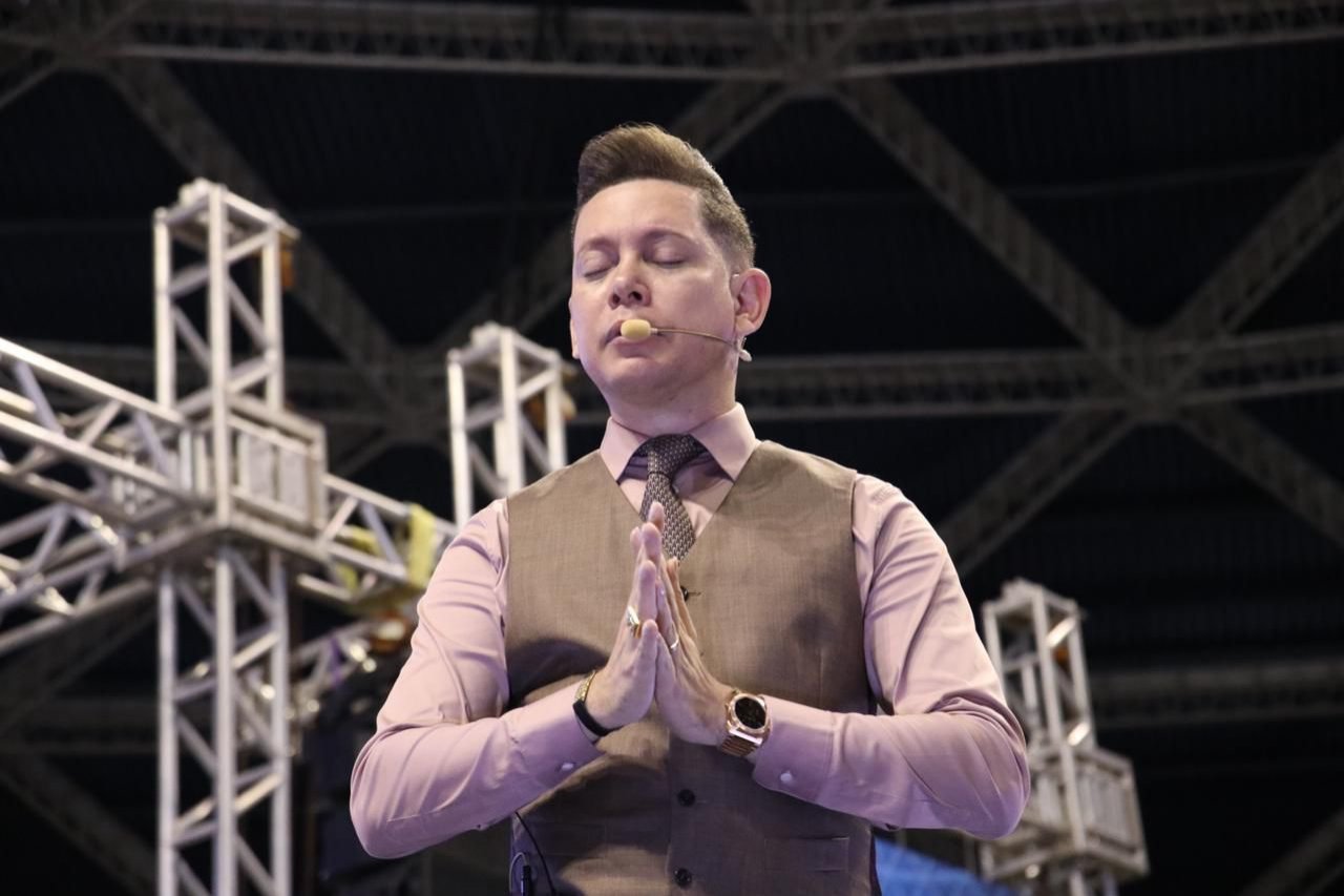 Imagem de Sucesso nas redes sociais, Bispo Bruno Leonardo promove grande culto na Arena Fonte Nova