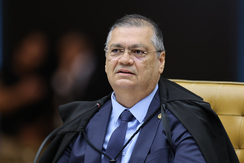 Imagem de Flávio Dino aciona PF para investigar R$ 694 milhões em emendas Pix sem plano de trabalho