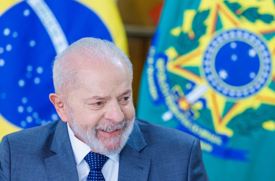 Imagem de TCU alivia para Lula e o deixa ficar com relógio de luxo