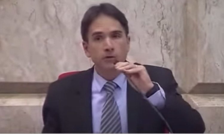 Imagem de MPF pede afastamento de novo juiz da Lava Jato por suspeição