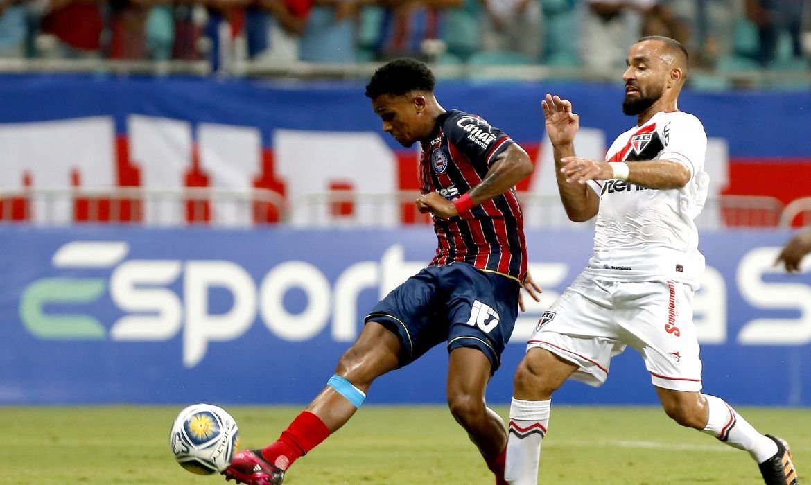 Imagem de Com quatro gols no segundo tempo, Bahia e Ferroviário ficam no empate