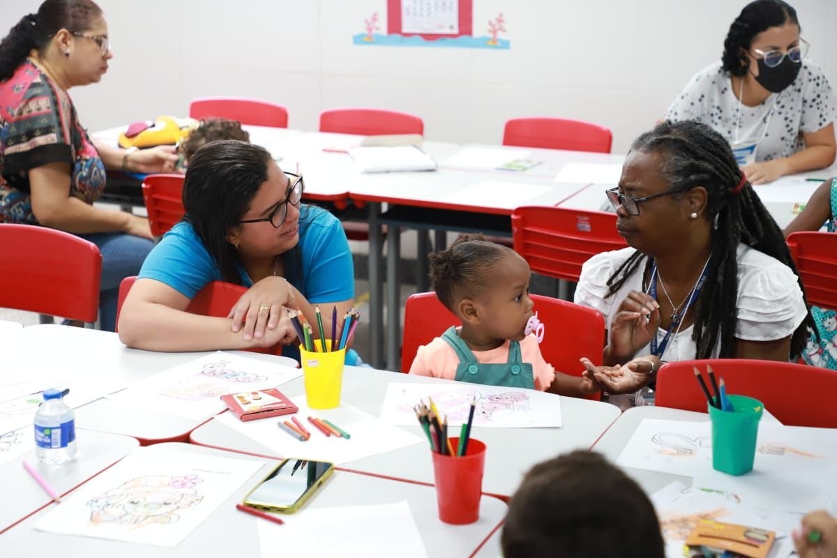 Imagem de Maio Laranja: Vivências do Primeiro Passo oferece serviços de saúde, sociais e lúdicos a crianças da rede municipal