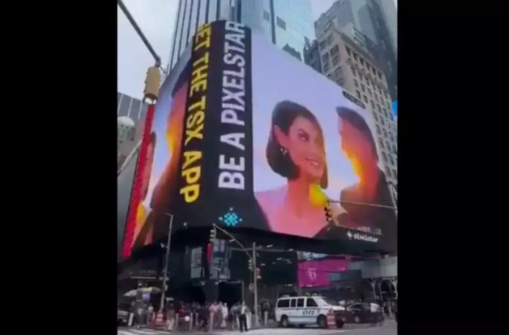 Imagem de Damares sobre casal Bolsonaro na Times Square: ‘Chora, esquerda!’