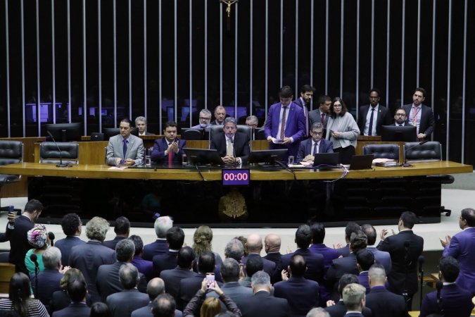 Imagem de Câmara aprova decreto de intervenção federal na segurança do DF por unanimidade