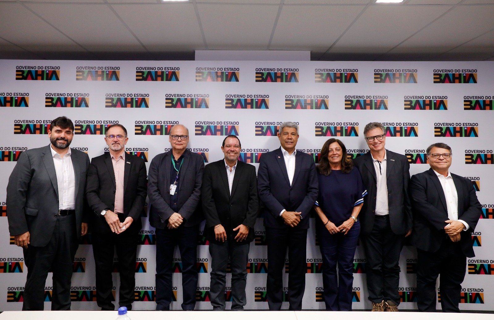 Imagem de Governador Jerônimo anuncia novos nomes para cinco órgãos estaduais