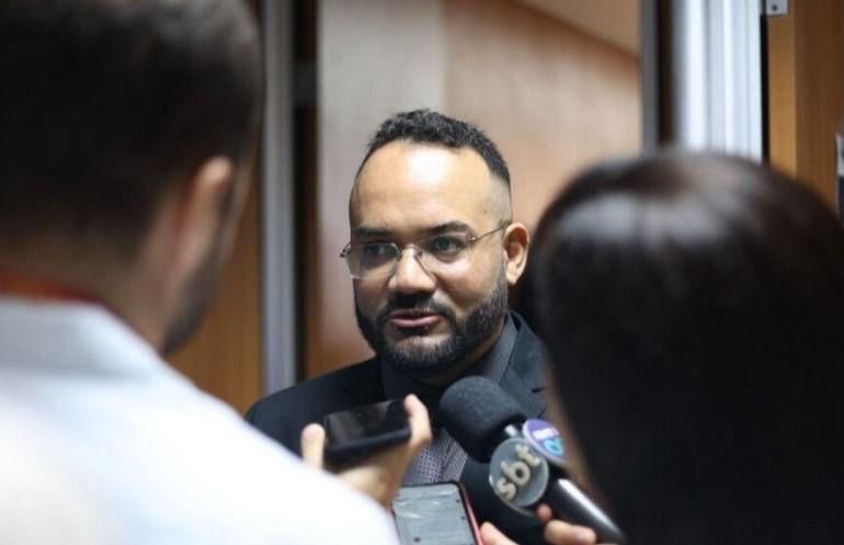 Imagem de Leandro de Jesus apresenta moção de aplauso a Elon Musk e repudia Alexandre de Moraes