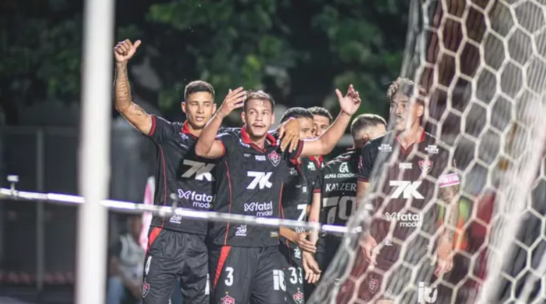 Imagem de Vitória vence o Ceará no Barradão e encurta distância para sair da zona de rebaixamento