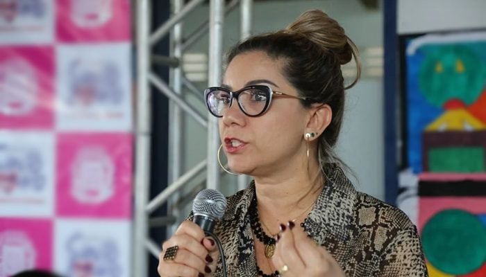 Imagem de Absurdo: Prefeitura de Santo Amaro-BA declara gasto de quase R$ 1 milhão em fogos de artifício