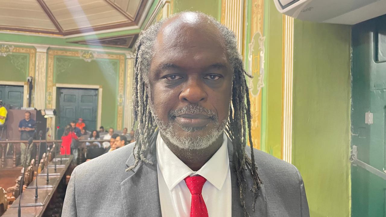 Imagem de Silvio Humberto desiste de disputar vaga na Câmara e mira candidatura a deputado estadual