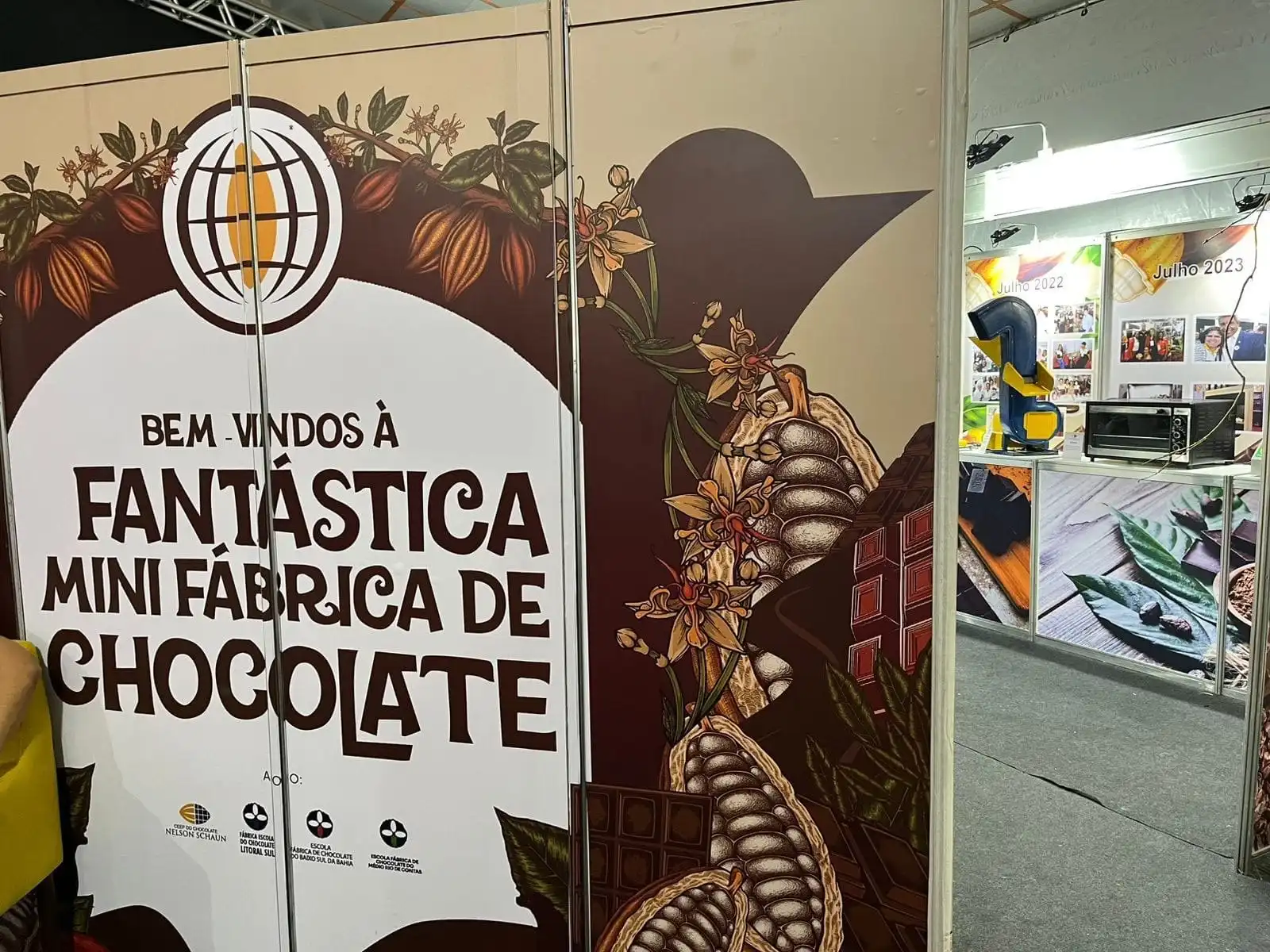 Imagem de Minifábrica de chocolate da rede estadual de ensino é atração no Chocolat Festival Bahia, em Ilhéus