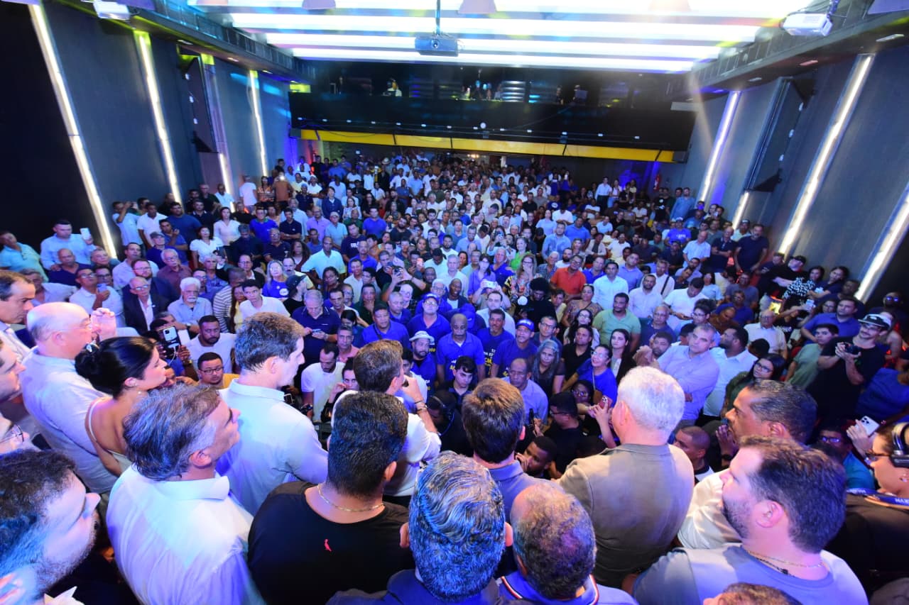 Imagem de João Santana aposta em 'sentimento de mudança' para derrotar PT após 20 anos na Bahia