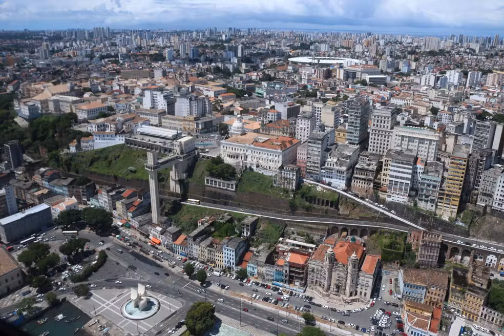 Imagem de Prefeitura de Salvador publica decretos sobre imóveis abandonados no bairro do Comércio