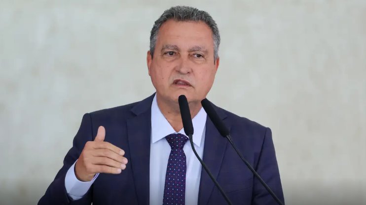 Imagem de Rui Costa diz que anúncio de isenção do IR até R$ 5 mil foi feito durante campanha