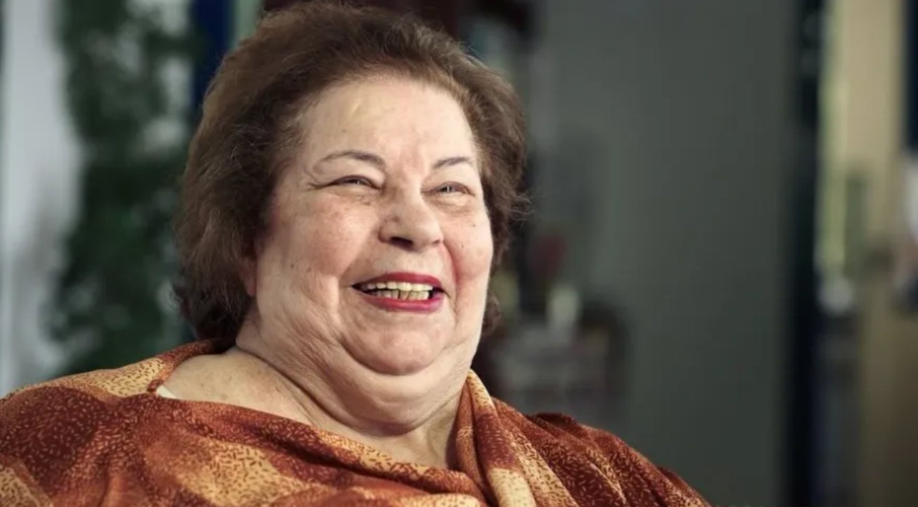 Imagem de Nana Caymmi é velada no Theatro Municipal do Rio na manhã desta sexta (2)