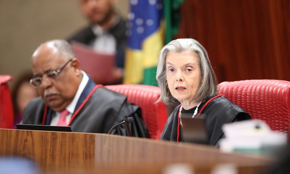 Imagem de TSE forma maioria para tornar Bolsonaro inelegível