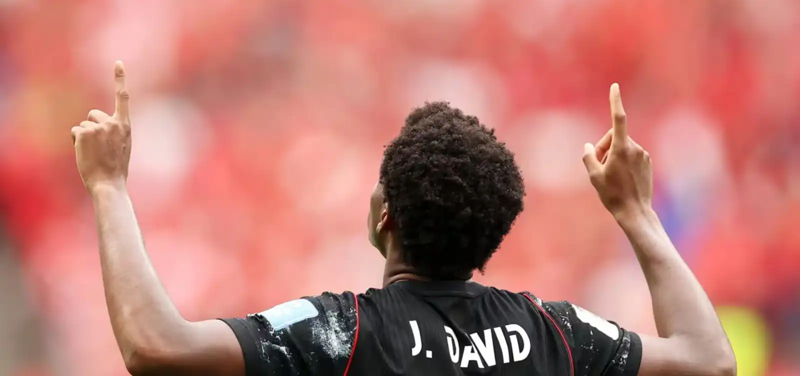 Imagem de Canadá marca nos acréscimos, elimina a África do Sul e avança na Copa do Mundo