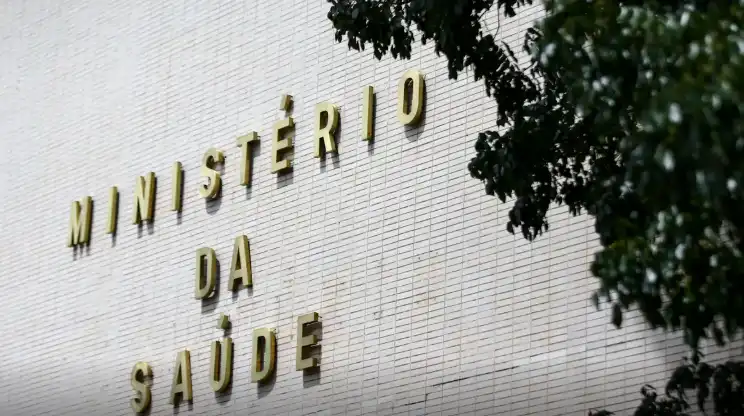 Imagem de Brasil tem 14 casos confirmados de ingestão de metanol