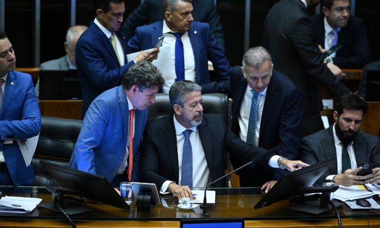 Imagem de Câmara aprova texto-base do projeto do pacote de corte de gastos
