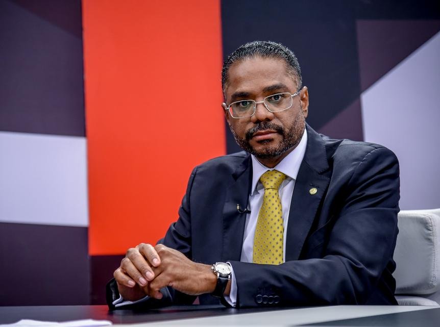 Imagem de Marinho propõe vaga de trabalho para maiores de 50 anos 