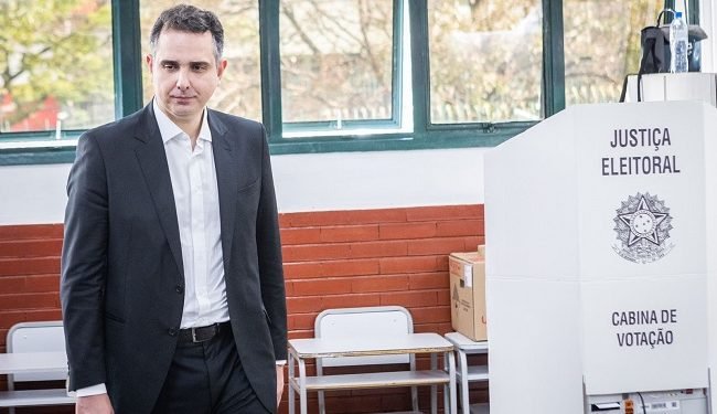 Imagem de MBL faz campanha na web contra Rodrigo Pacheco