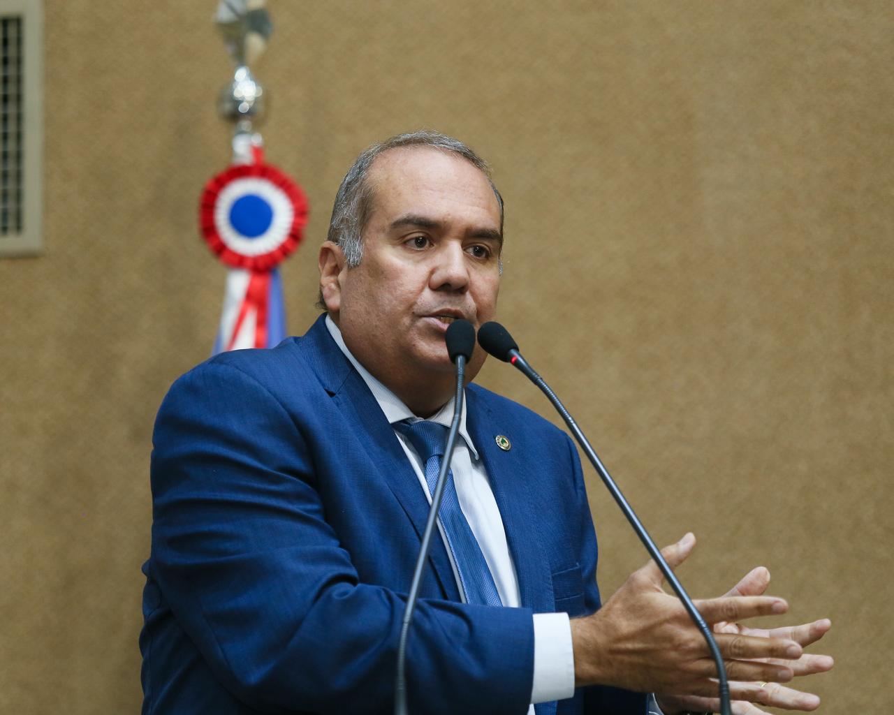 Imagem de ”A Bahia quer saber quando a obra vai começar”, dispara Sandro Régis ao criticar criação de Secretaria Especial da Ponte Salvador-Itaparica