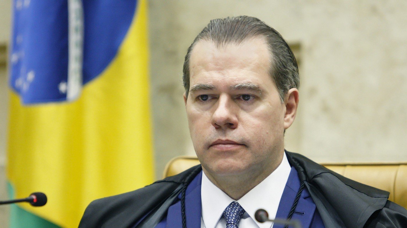 Imagem de Toffoli pede vista e suspende novamente julgamento do piso da enfermagem no STF