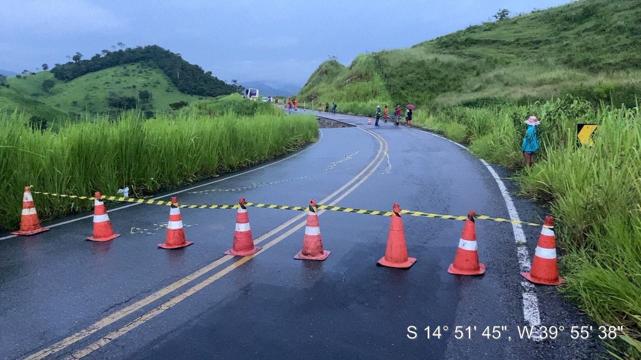 Imagem de Governo atualiza número de municípios afetados pelas chuvas e monitora ocorrências nas rodovias baianas