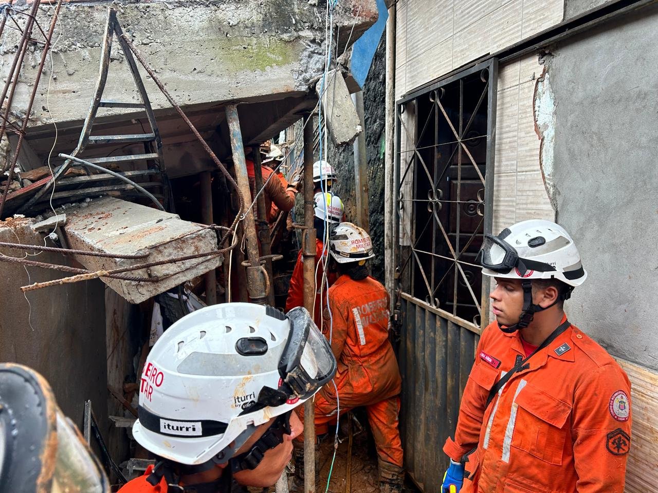 Imagem de Governo do Estado intensifica ações de atenção e suporte às vítimas das chuvas na Bahia