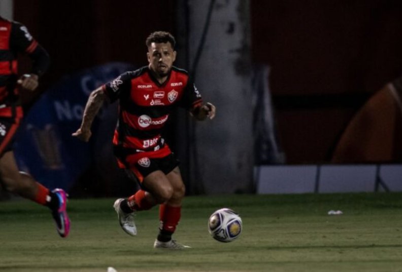 Imagem de Vitória faz 2×0 no Ceará e vence a primeira no Nordestão