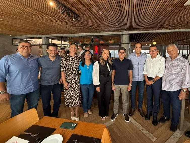 Imagem de Deputados e lideranças do PDT da Bahia ignoram adesão do partido ao governo e reafirmam compromisso com ACM Neto