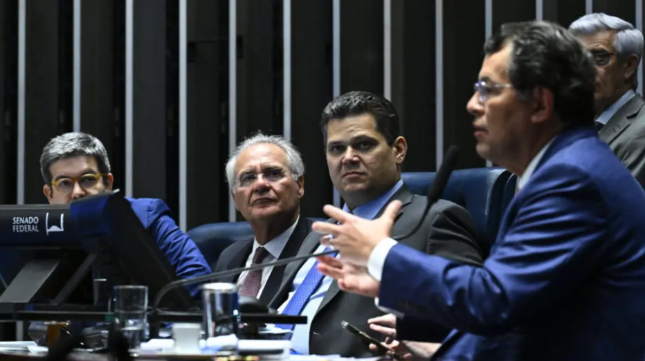 Imagem de Senado aprova 2º projeto de regulamentação da reforma tributária