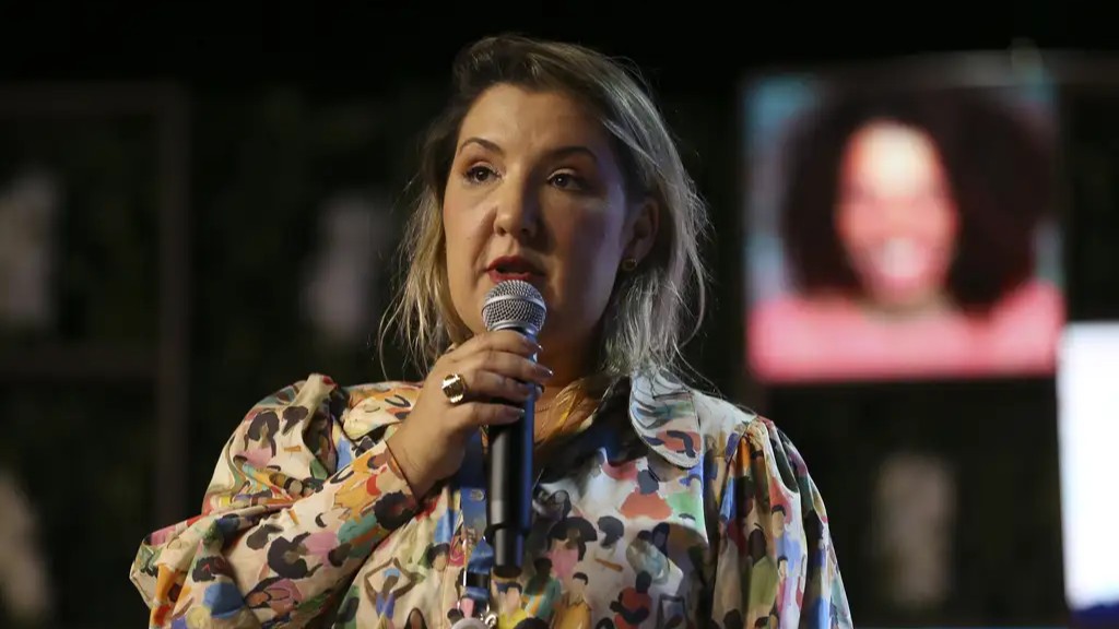 Imagem de Ex-presidente da Caixa, Daniella Marques critica política econômica de Lula e defende corte de gastos para reduzir juros